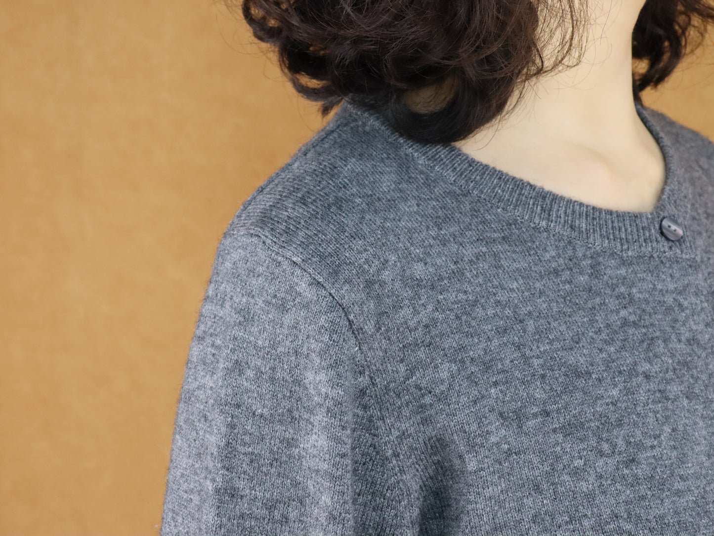 Cropped Wool Knit Cardigan | Women's Top