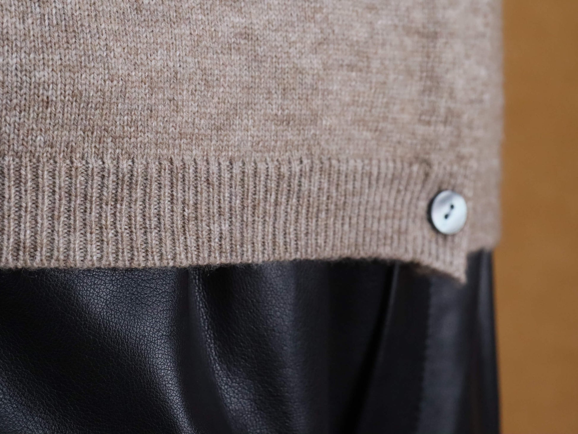 cropped wool knitted cardigan | women cardigan