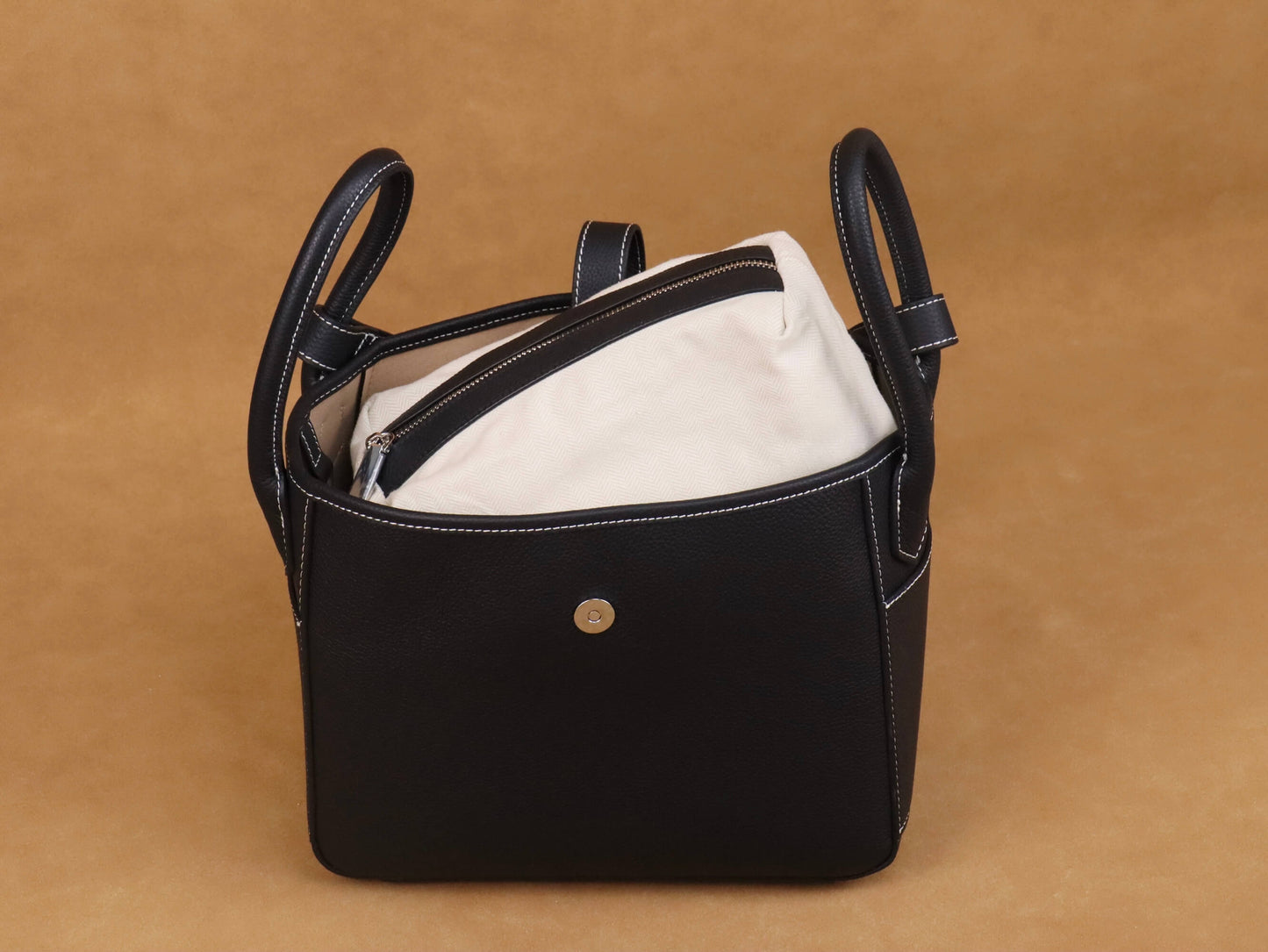 leather shoulder bag