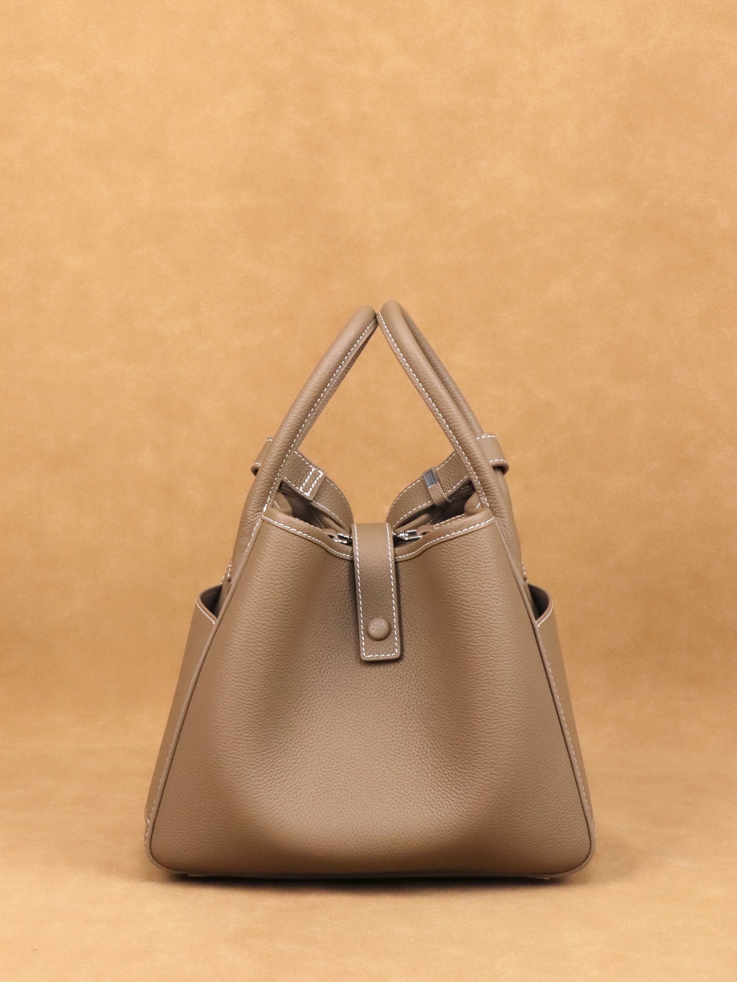 leather shoulder bag