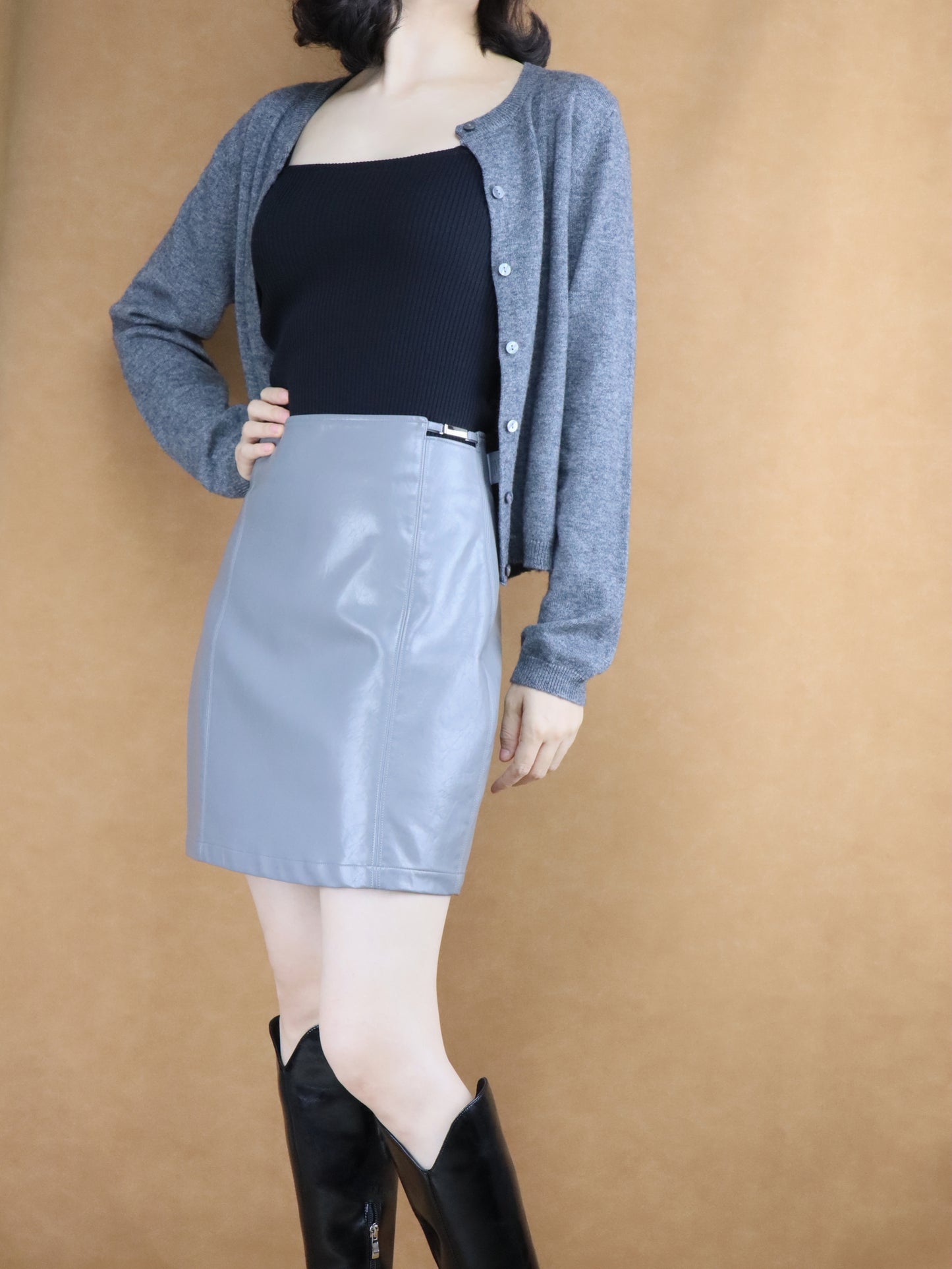 Cropped Wool Knit Cardigan | Women's Top