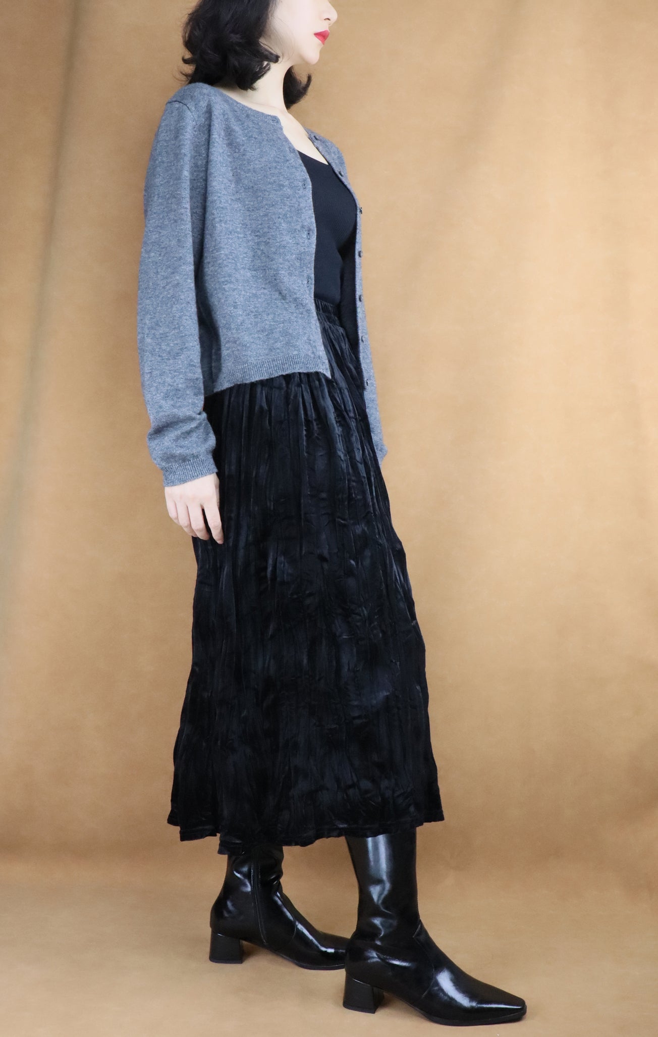 Cropped Wool Knit Cardigan | Women's Top