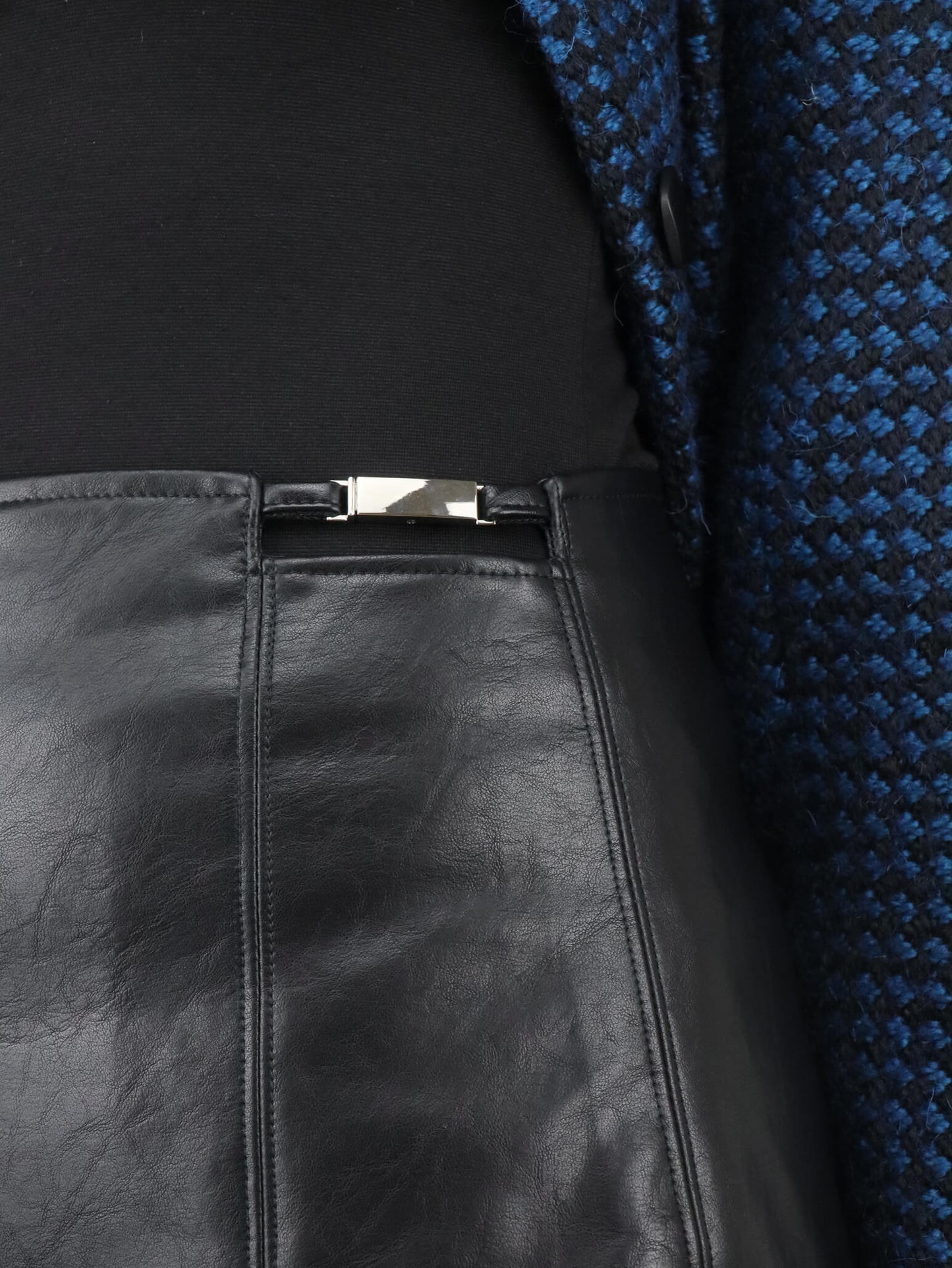 Cropped Leather Skirt | buckle on the waist