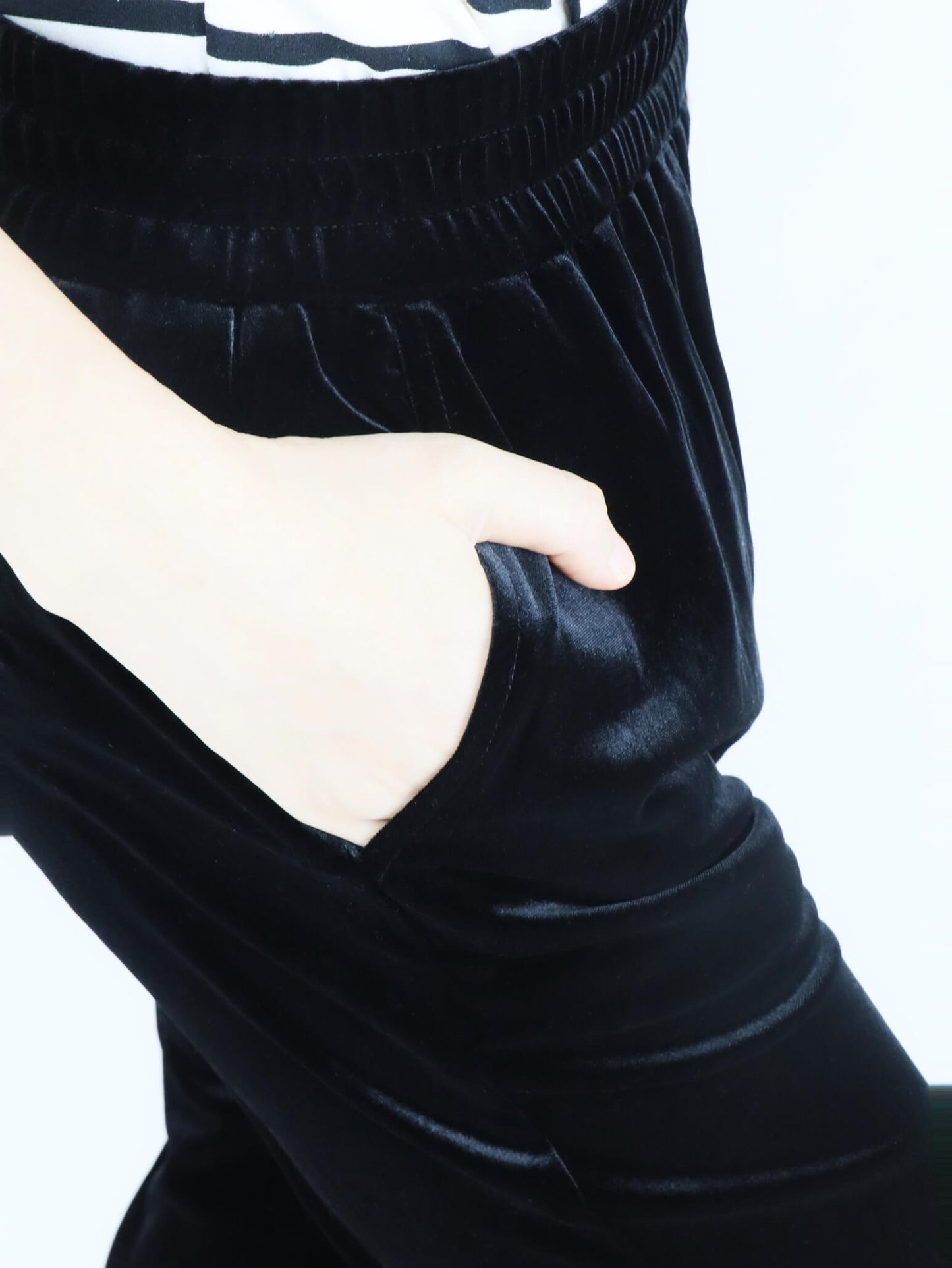 cropped velvet trousers | pocket