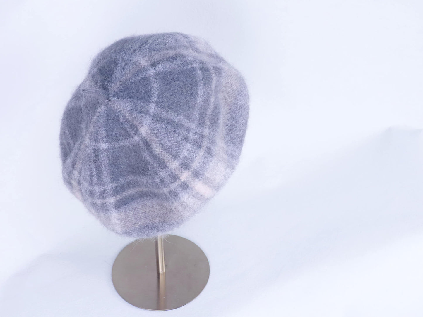 wool knitted beret hat | light grey tartan