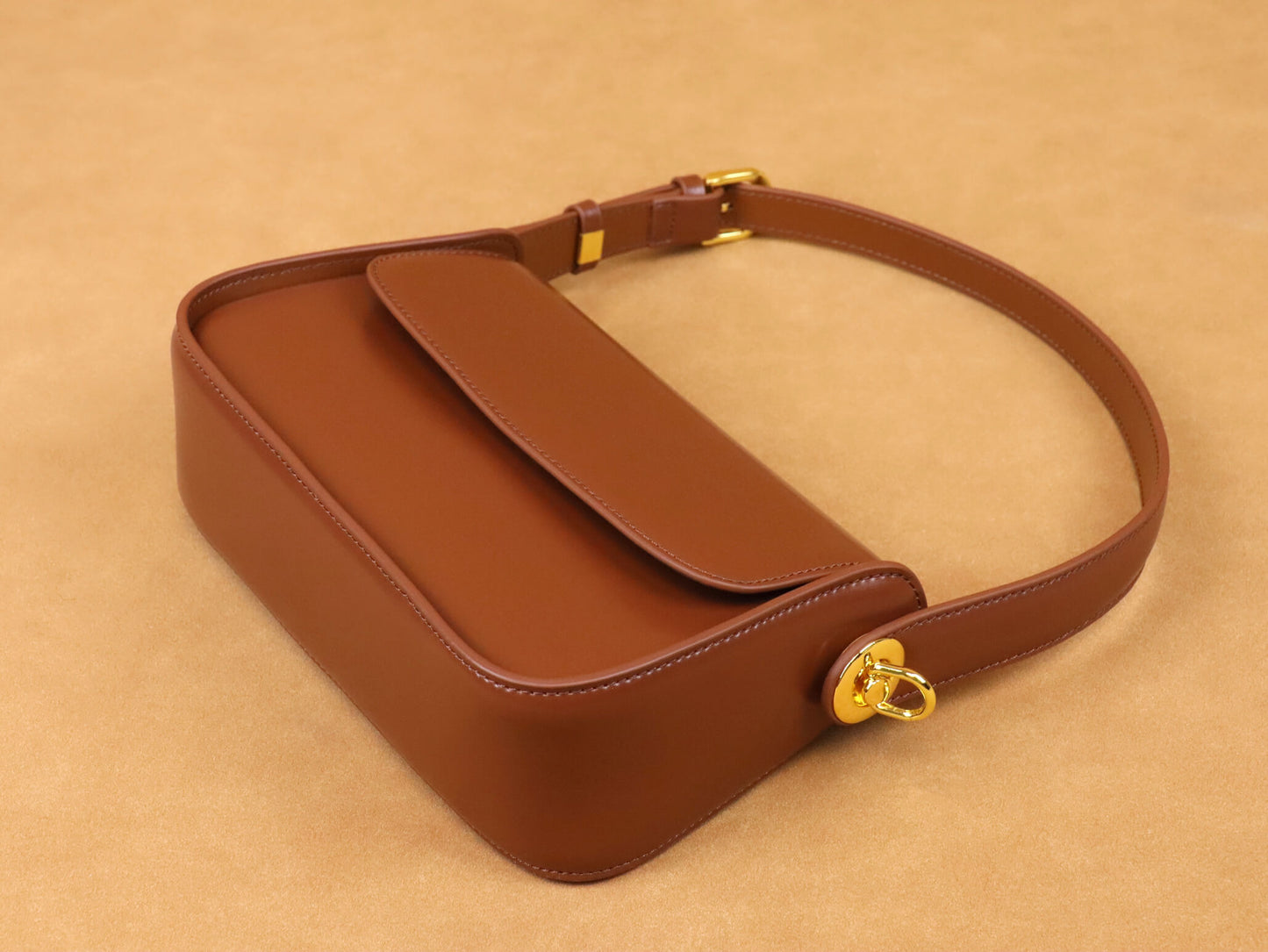 Brown Leather Shoulder Bag & Crossbody Bag + Khaki Long Trench Coat