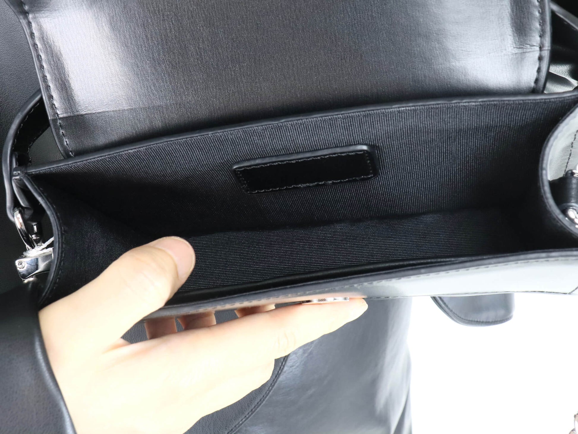 inner pocket compartment with a front pocket for cards