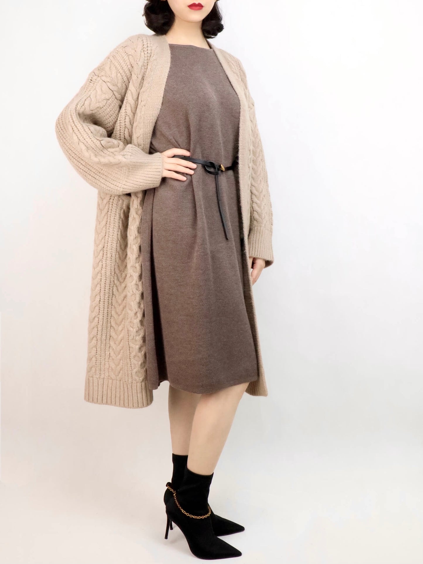 Relaxed Long Chunky Cable Cardigan | Women's Knitwear