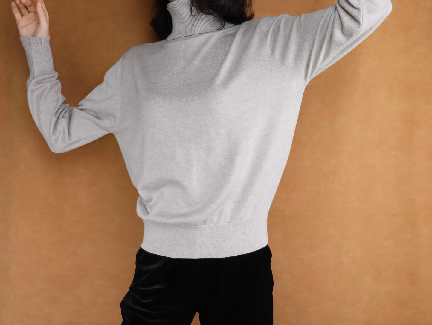women knitted bottoming shirt | beige | winter wheat