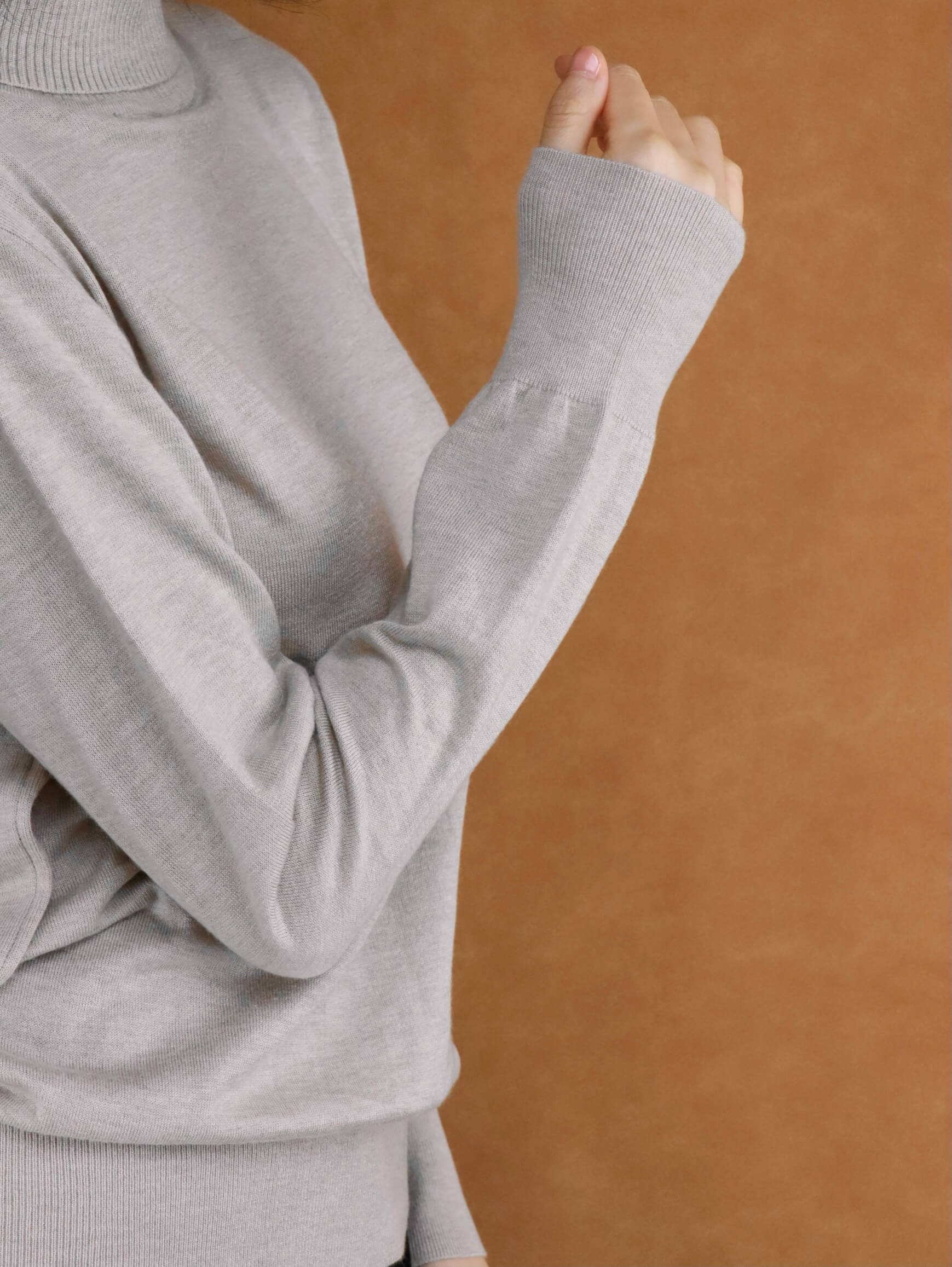 women knitted bottoming shirt | beige | winter wheat